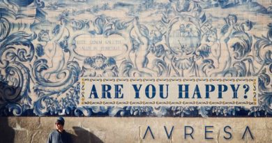 Avresa Are You Happy? single cover