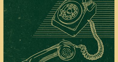 Marigold_Ingot-Dial_Tone-MG_Hanging_phone_green