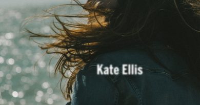 Kate Ellis Scars single cover