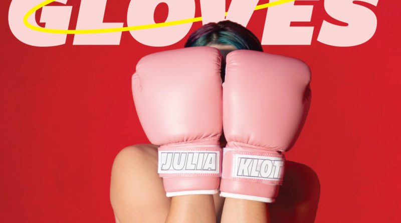 julia klot - boxing gloves